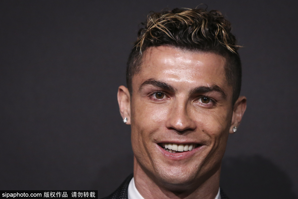 福布斯体育：勇士加入字母争夺战，可提供4首轮+追梦等筹码