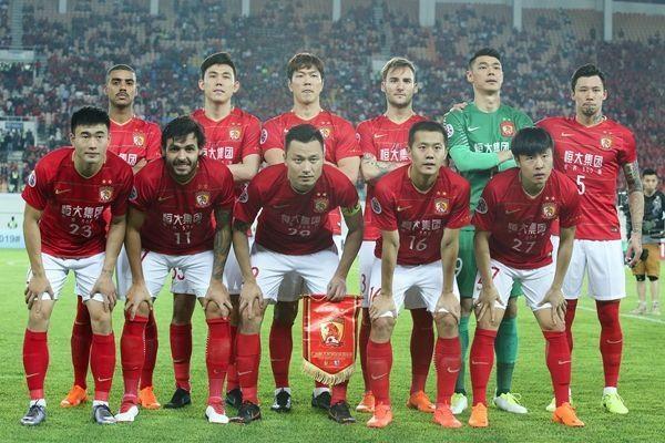 新闻中心 赛事总览 战队数据 选手信息 视频回放
