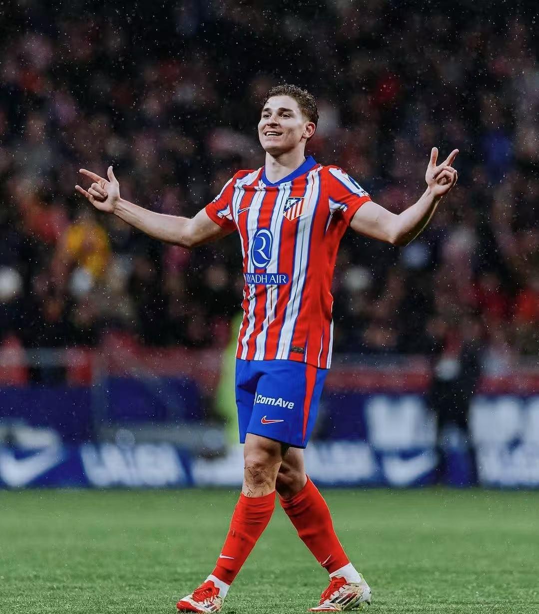 蓉城第90分钟遭扳平！李扬送点，神户点射破门2-2扳平蓉城